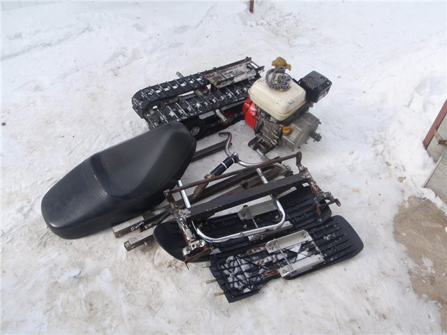 Снегоуборщик-снеголопата аккумуляторный Greenworks GD60SS, 60В, 30 см, бесщеточный, без АКБ и ЗУ