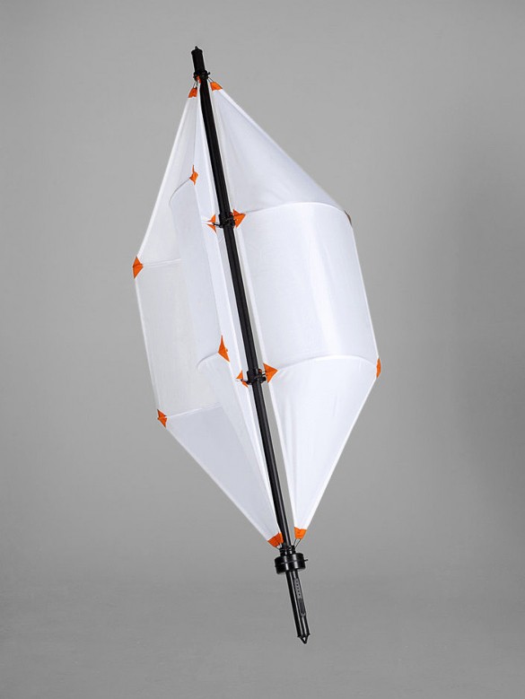 Портативный вертикальный ветрогенератор для походов Trinity | Электроника в дорогу