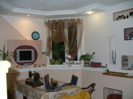 Фото интерьер в доме из несъемной опалубки