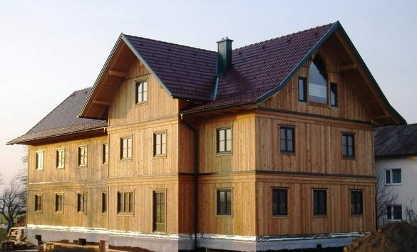 Норвежский дом из вертикального бруса