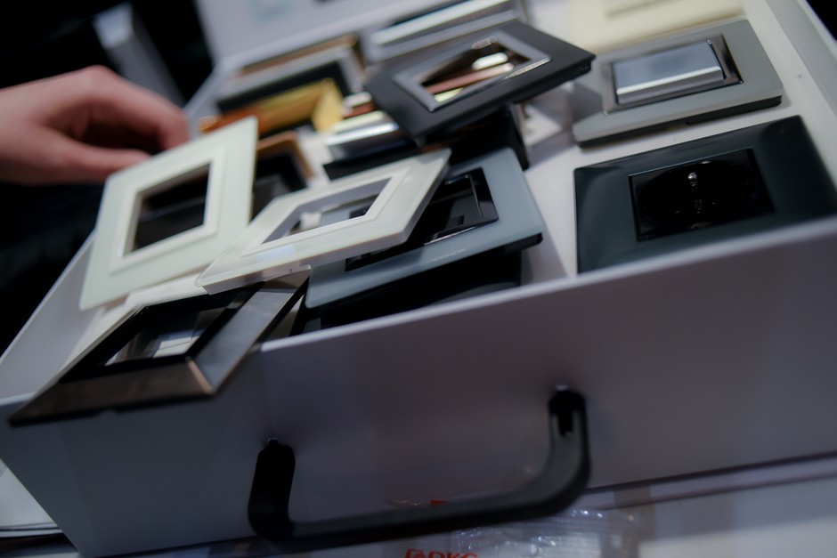 Подбор электроустановочных изделий и устройств для загородного дома