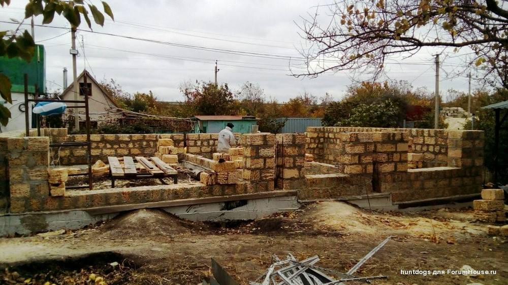 «Свой» – крымский строительный материал